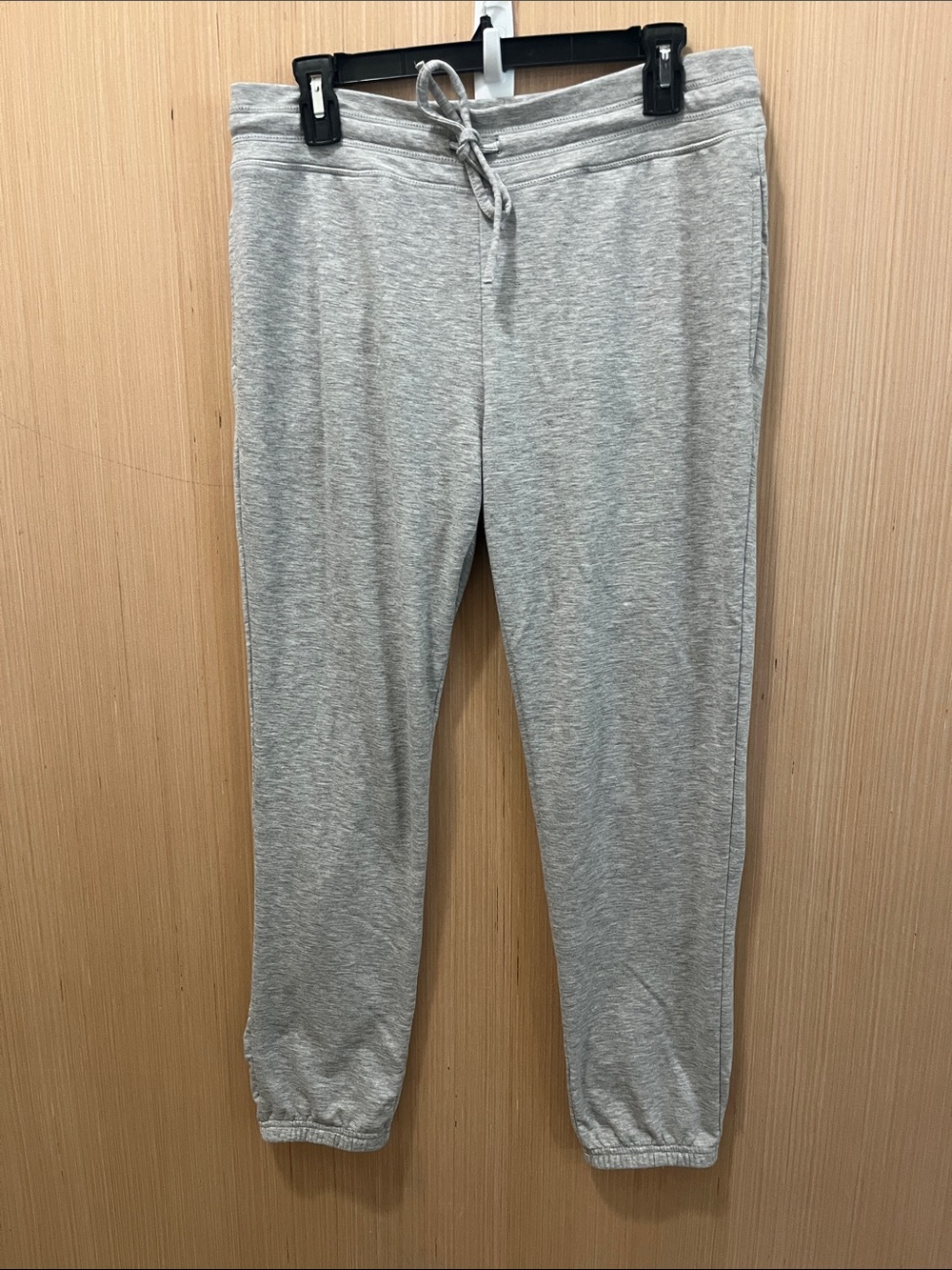 32 degrees cool women’s joggers light heather gray size medium